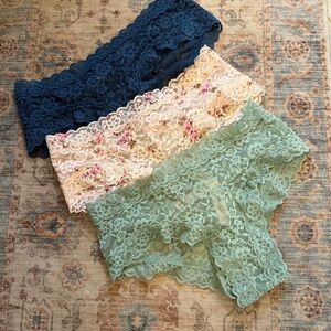NWT Victoria's Secret Lace Cheeky Panties - Blue, Floral, Mint Size Medium